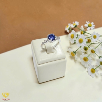 Nhẫn nữ đính đá quý (mã NN 3268)